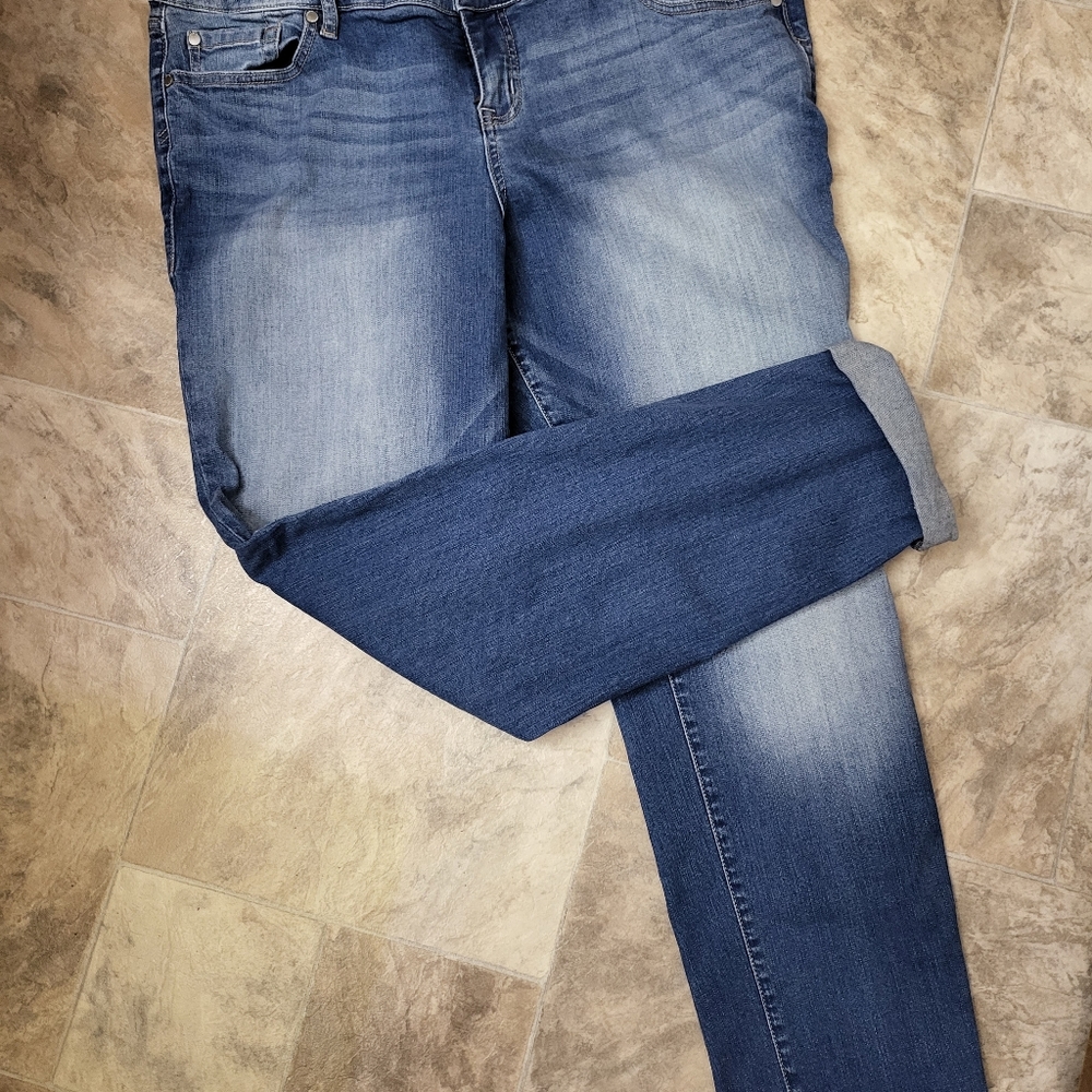 Torrid boyfriend jeans 18t